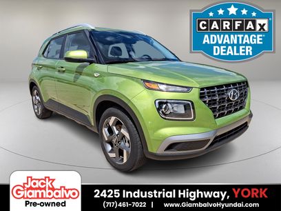 Used 2023 Hyundai Venue SEL w/ Cargo Package