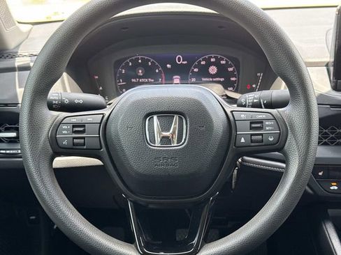Used 2025 Honda Accord SE image 12
