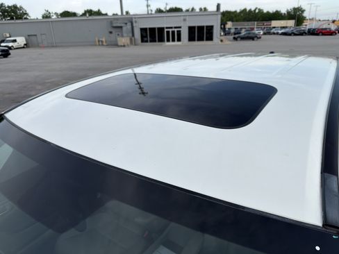 Used 2016 Honda Pilot EX-L image 9