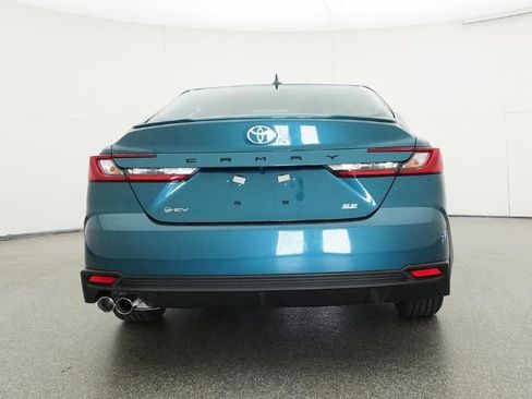 New 2026 Toyota Camry SE image 23