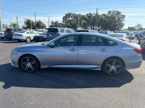 Used 2022 Honda Accord Touring image 4