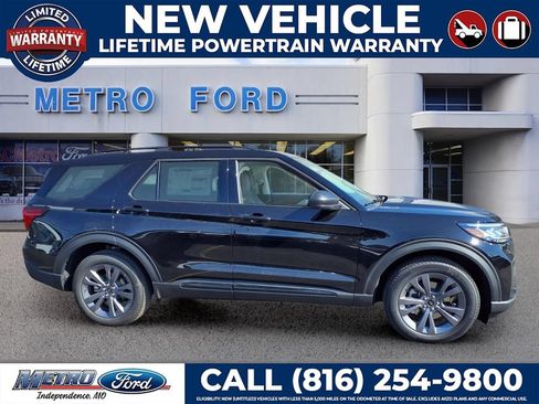 New 2026 Ford Explorer Active w/ Active Comfort Package AWD/4WD image 2