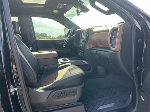 Used 2022 Chevrolet Silverado 2500 High Country AWD/4WD image 4