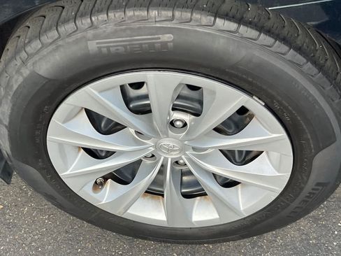 Used 2015 Toyota Camry LE FWD image 22