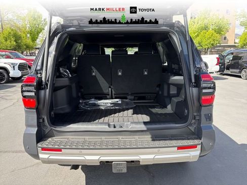 New 2026 Toyota 4Runner Limited AWD/4WD image 19