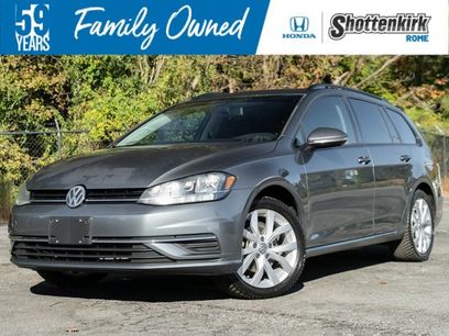 Used 2018 Volkswagen Golf SE