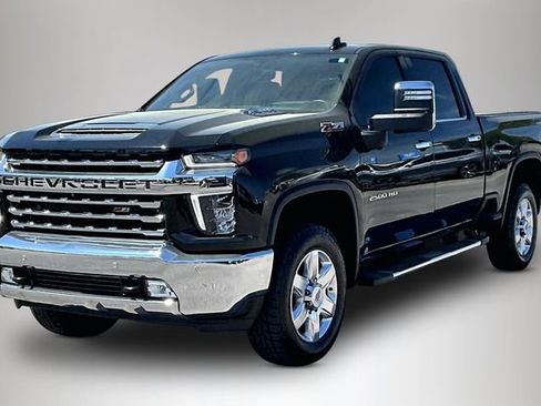 Used 2022 Chevrolet Silverado 2500 LTZ w/ LTZ Plus Package AWD/4WD image 2