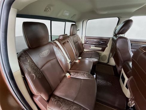 Used 2015 RAM 1500 Laramie Longhorn w/ Convenience Group AWD/4WD image 27