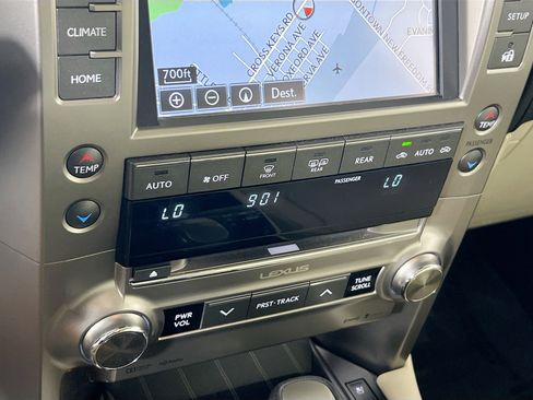 Used 2021 Lexus GX 460 Premium image 16