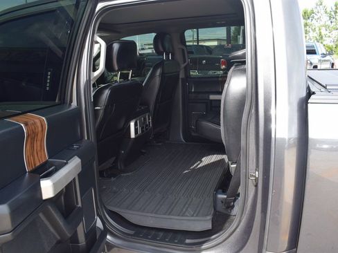 Used 2018 Ford F150 Lariat w/ Equipment Group 502A Luxury image 9