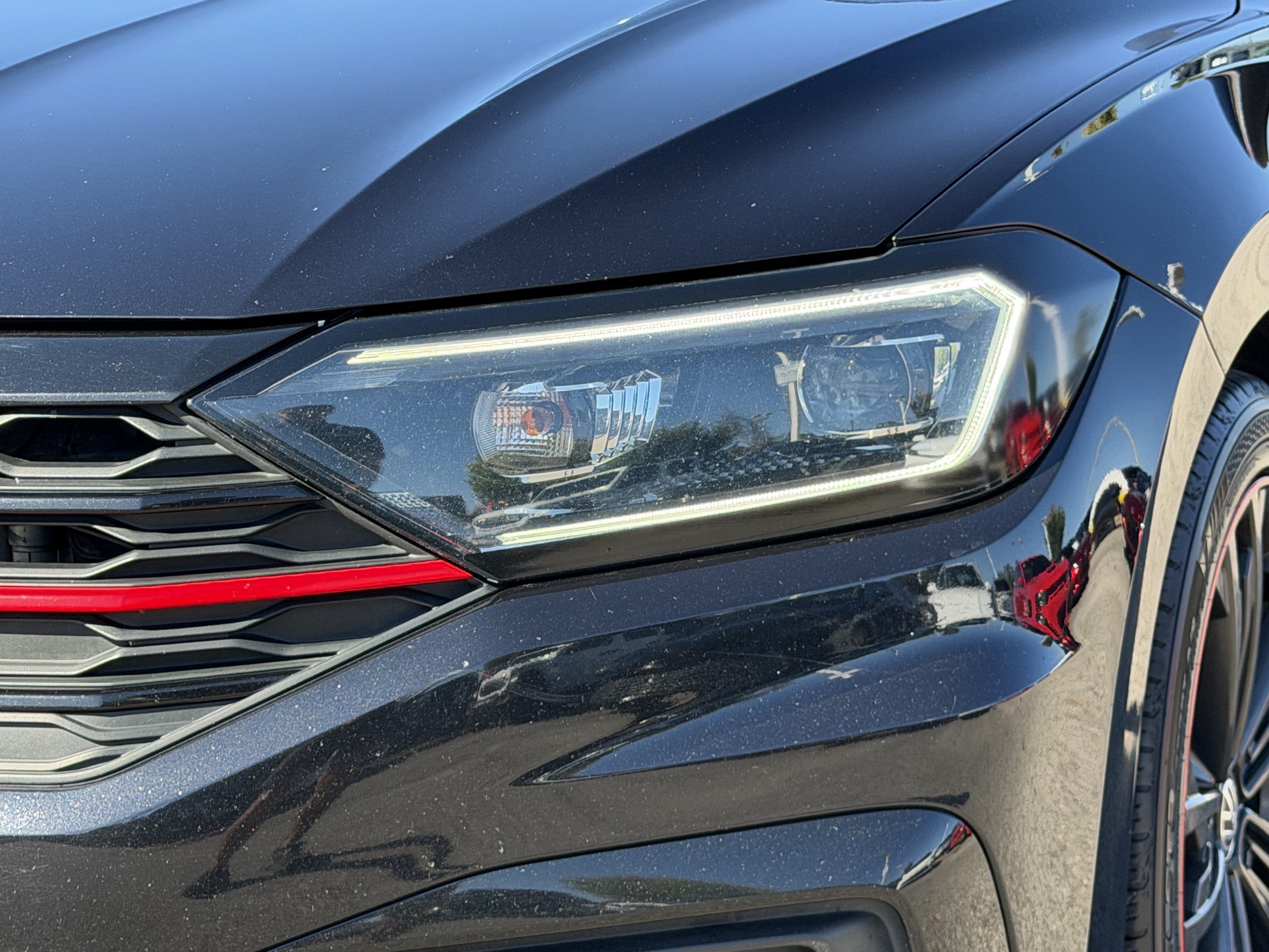 Used 2019 Volkswagen Jetta GLI FWD image 6