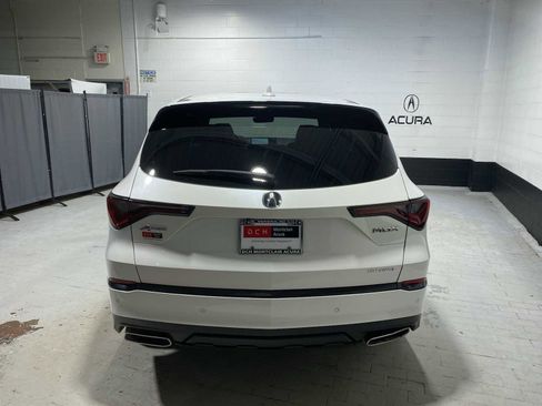 Used 2023 Acura MDX A-Spec image 5