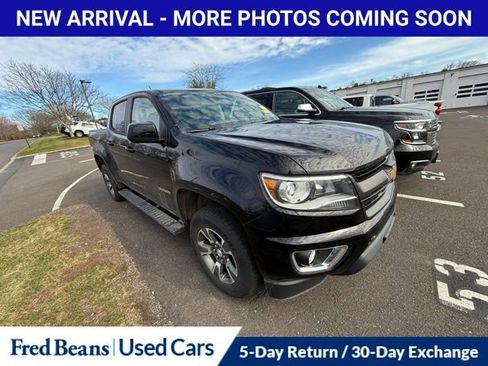 Used 2017 Chevrolet Colorado Z71 image 11
