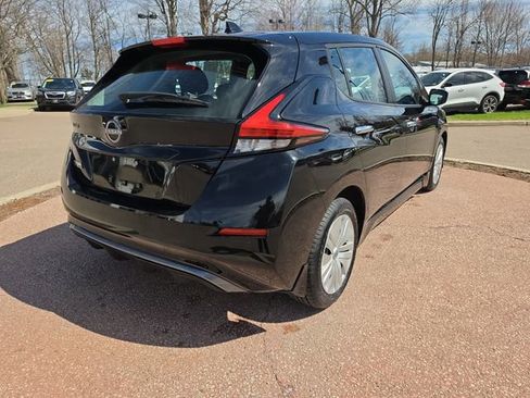 Used 2024 Nissan Leaf S FWD image 5
