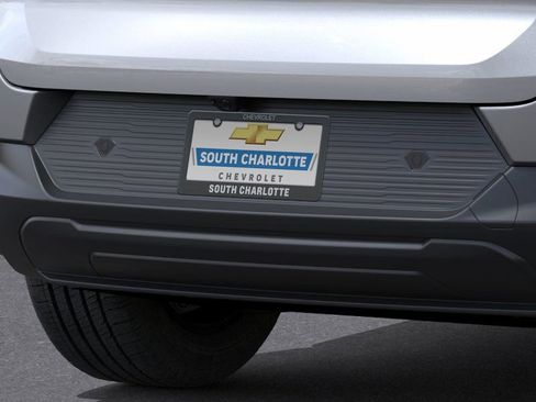 New 2026 Chevrolet Equinox EV LT image 39