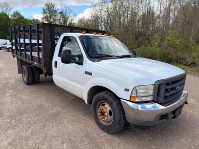 Used 2002 Ford F350 2WD Regular Cab DRW Super Duty