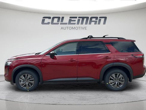 New 2026 Nissan Pathfinder SV image 8