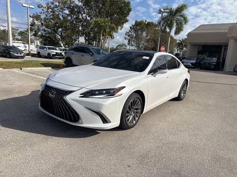 Certified 2025 Lexus ES 350 Ultra Luxury image 34