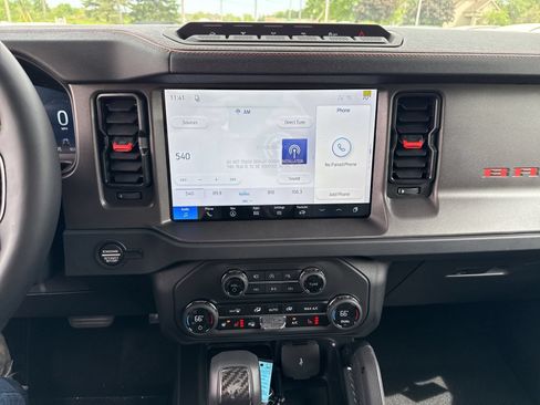New 2026 Ford Bronco Raptor w/ Interior Carbon Fiber Pack AWD/4WD image 5