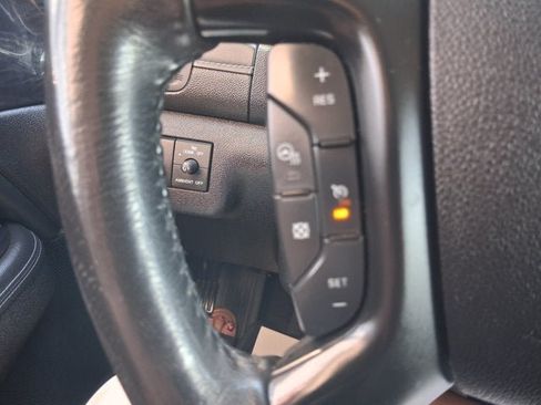 Used 2016 Buick Enclave Leather AWD/4WD image 22