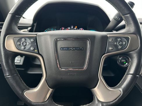 Used 2018 GMC Yukon Denali w/ Open Road Package image 24