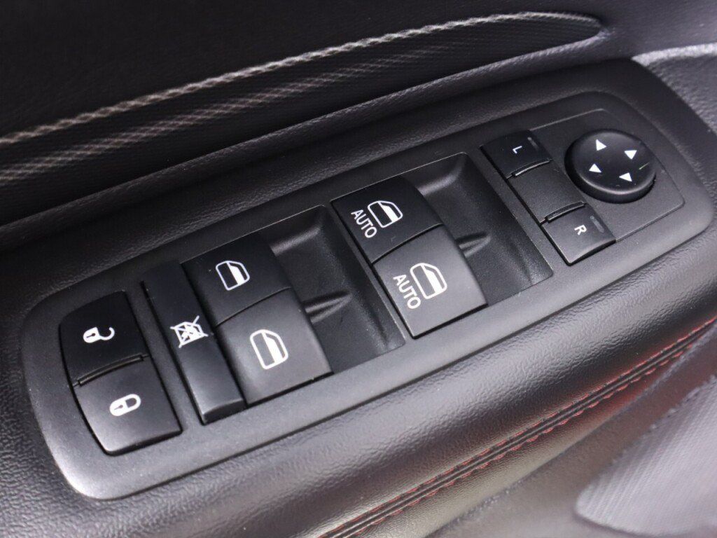 Used 2022 Dodge Durango R/T w/ Trailer Tow Group IV AWD/4WD image 33