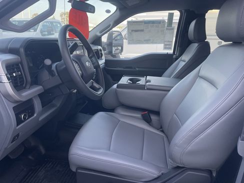 New 2024 Ford F450 XL w/ XL Chrome Package image 17