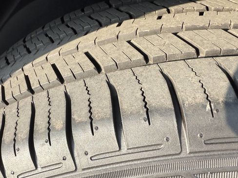 Used 2021 Chevrolet TrailBlazer RS w/ Convenience Package image 10