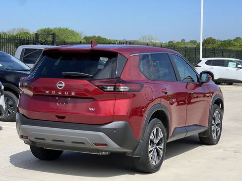 Certified 2023 Nissan Rogue SV image 4