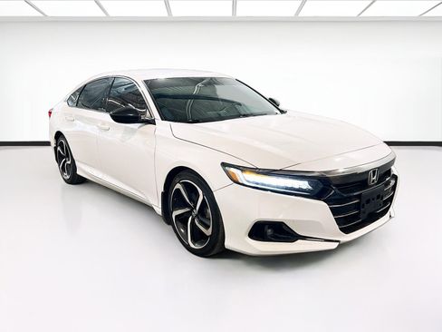 Used 2021 Honda Accord Sport image 3