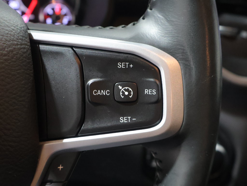 Used 2020 RAM 1500 Big Horn AWD/4WD image 33