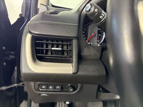 Used 2022 GMC Terrain Denali w/ Denali Premium Package image 15