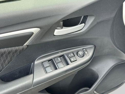 Used 2019 Honda Fit EX image 5