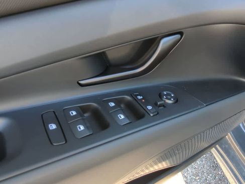 New 2026 Hyundai Elantra Sport image 17