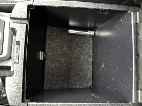 Used 2020 Toyota Tacoma TRD Sport image 22