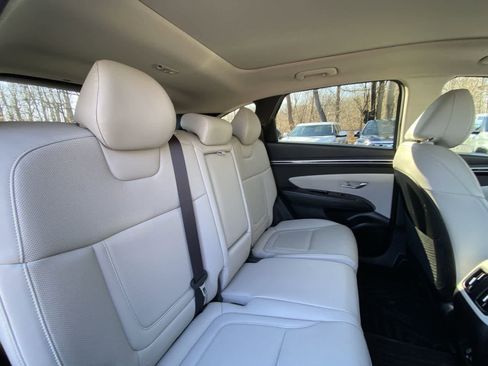 Used 2023 Hyundai Tucson Limited image 27