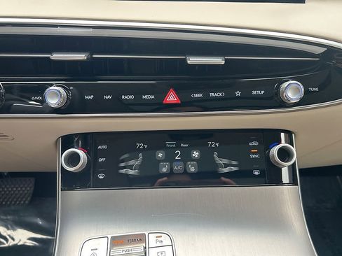 Certified 2026 Genesis GV70 2.5T Select AWD/4WD image 14