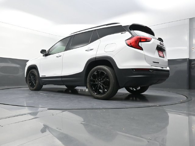 Used 2019 GMC Terrain SLT w/ Black Edition FWD image 38