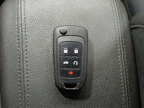 Used 2016 Chevrolet Cruze LT FWD image 32