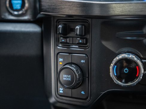 Certified 2024 Ford F250 Lariat w/ Lariat Ultimate Package image 36