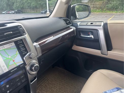 Used 2023 Toyota 4Runner Limited AWD/4WD image 12
