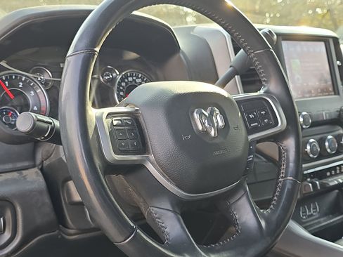 Used 2020 RAM 3500 Lone Star w/ Night Edition image 15