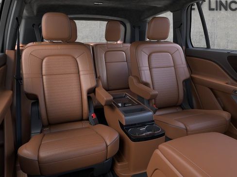 New 2026 Lincoln Aviator Black Label AWD/4WD image 11