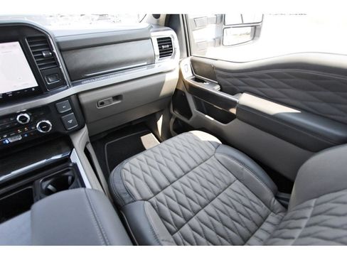 Used 2026 Ford F350 Platinum w/ Platinum Plus Package AWD/4WD image 13