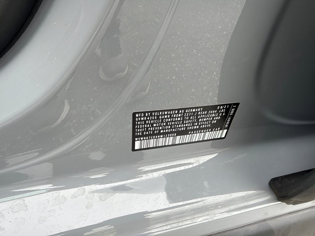 Used 2022 Volkswagen GTI SE FWD image 29