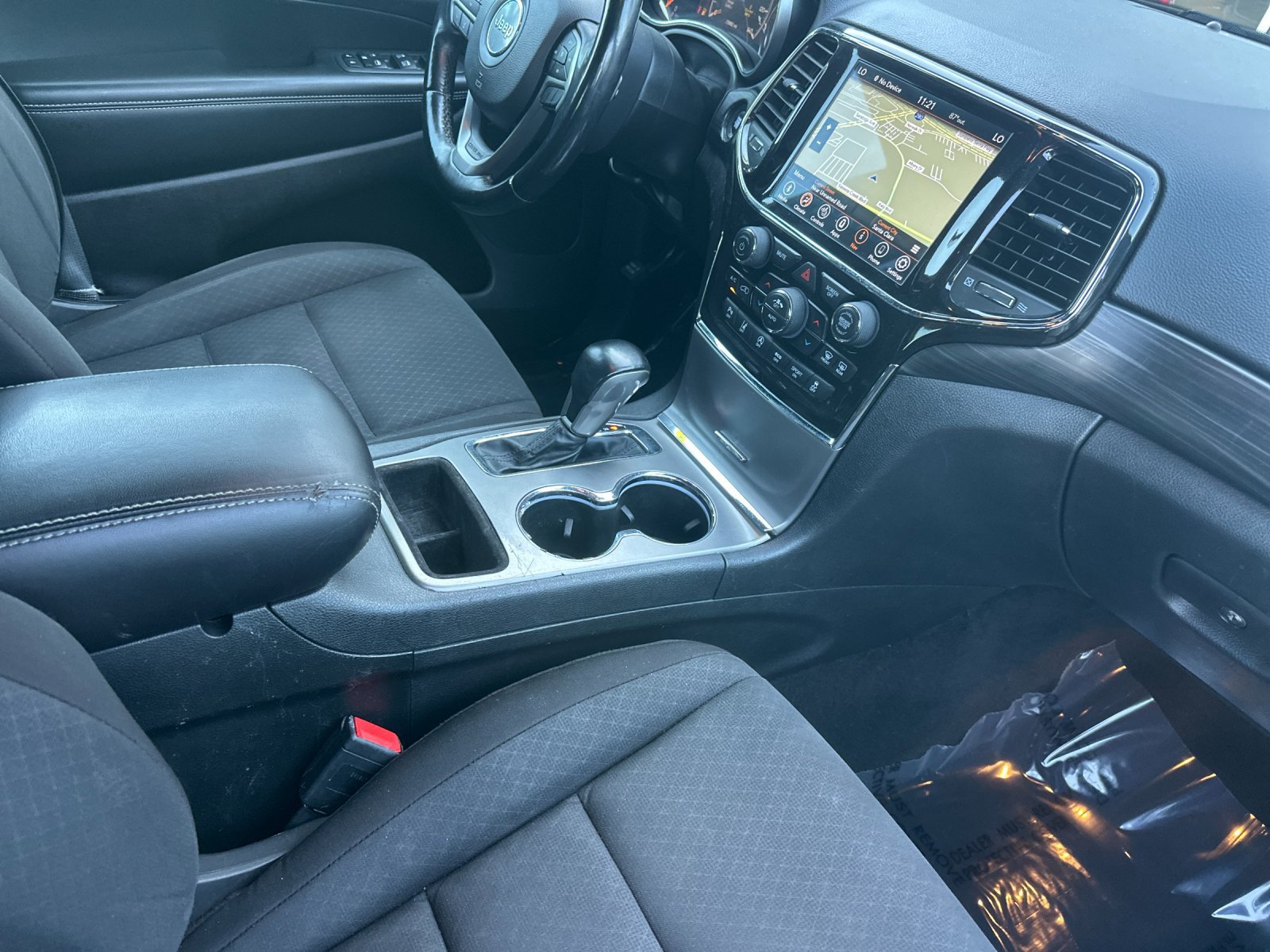 Used 2021 Jeep Grand Cherokee Freedom Edition AWD/4WD image 16