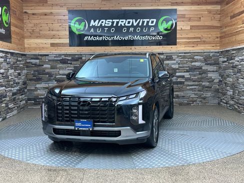 Used 2023 Hyundai Palisade SEL w/ Cargo Package AWD/4WD image 4