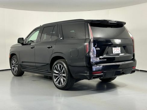 Used 2021 Cadillac Escalade Sport w/ Driver Assist Tech Package AWD/4WD image 7