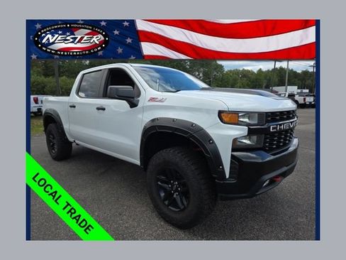 Used 2019 Chevrolet Silverado 1500 Custom Trail Boss w/ Custom Convenience Package AWD/4WD image 1
