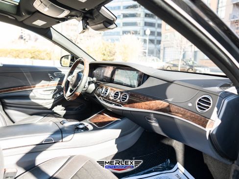 Used 2018 Mercedes-Benz S 560 4MATIC Sedan image 15